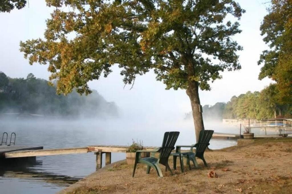 #05 - Lakefront Two Bedroom Cottage- Pet Friendly Hot Springs Exterior photo